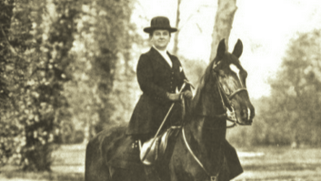 Queen Wilhelmina: The First Female Billionaire