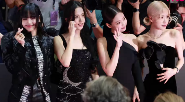 BLACKPINK: The K-pop Global Phenomenon