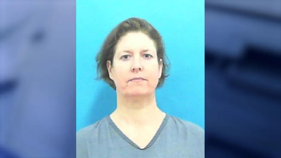 “Suitcase Killer” Sarah Boone Says Her Lawyer Ghosted Her