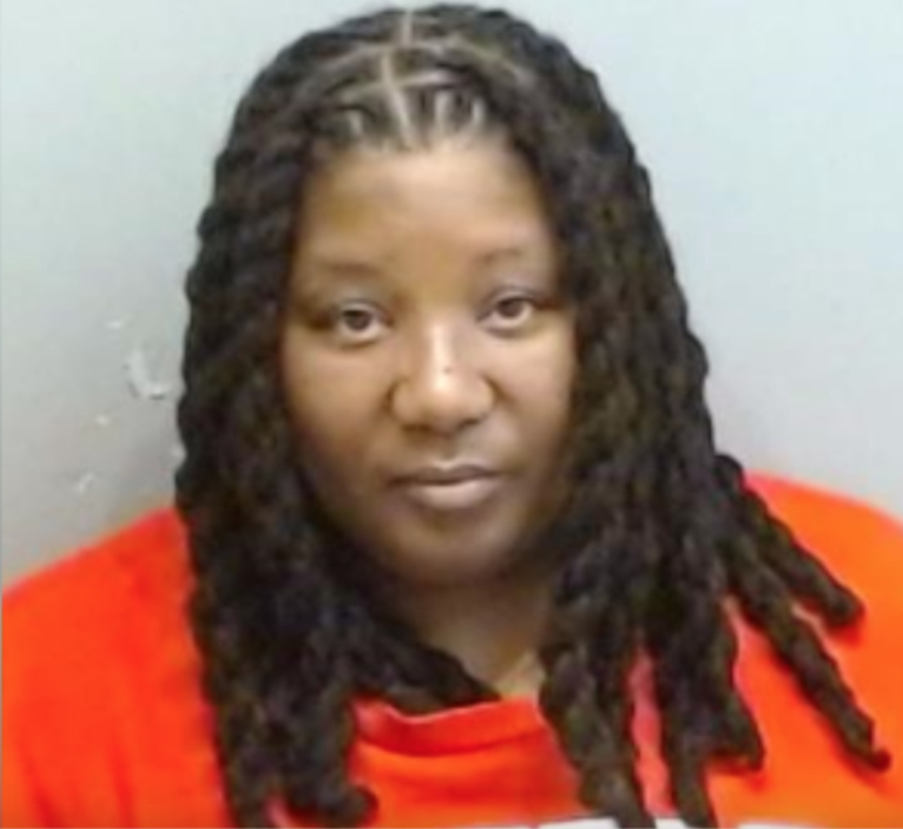 Prosecutors Link Girlfriend to Body in Burning Roadside Bag