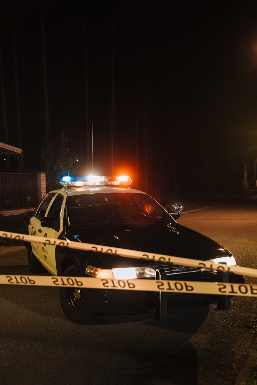 Bikini Barista Fights Off Kidnap Attempt — Suspect Leaves Receipt