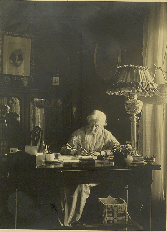 Forgotten Bestsellers: Women Who Dominated 19th-Century Bookshelves — Then Disappeared