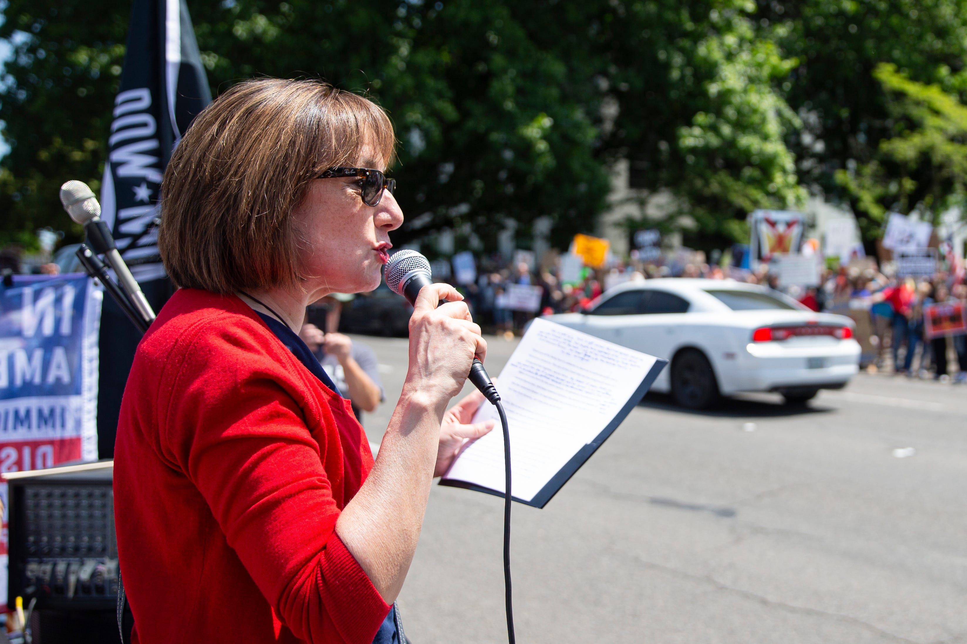 Salinas Warns Health Costs Could Soar $1,500 Monthly Without GOP Deal