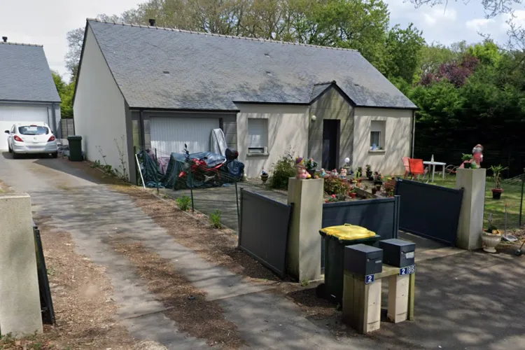 Woman Escapes Garage Prison After 5 Years