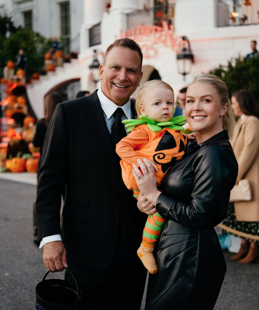 Karoline Leavitt Accused of Photoshopping Her Husband’s “Old Man Hands”