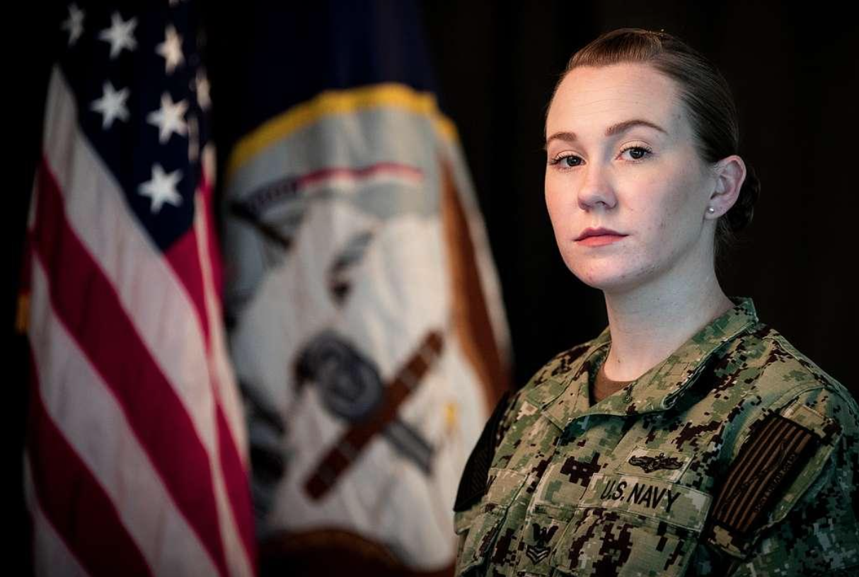 Navy SEALs Furious After Hegseth Kills Woman Commander’s Rise