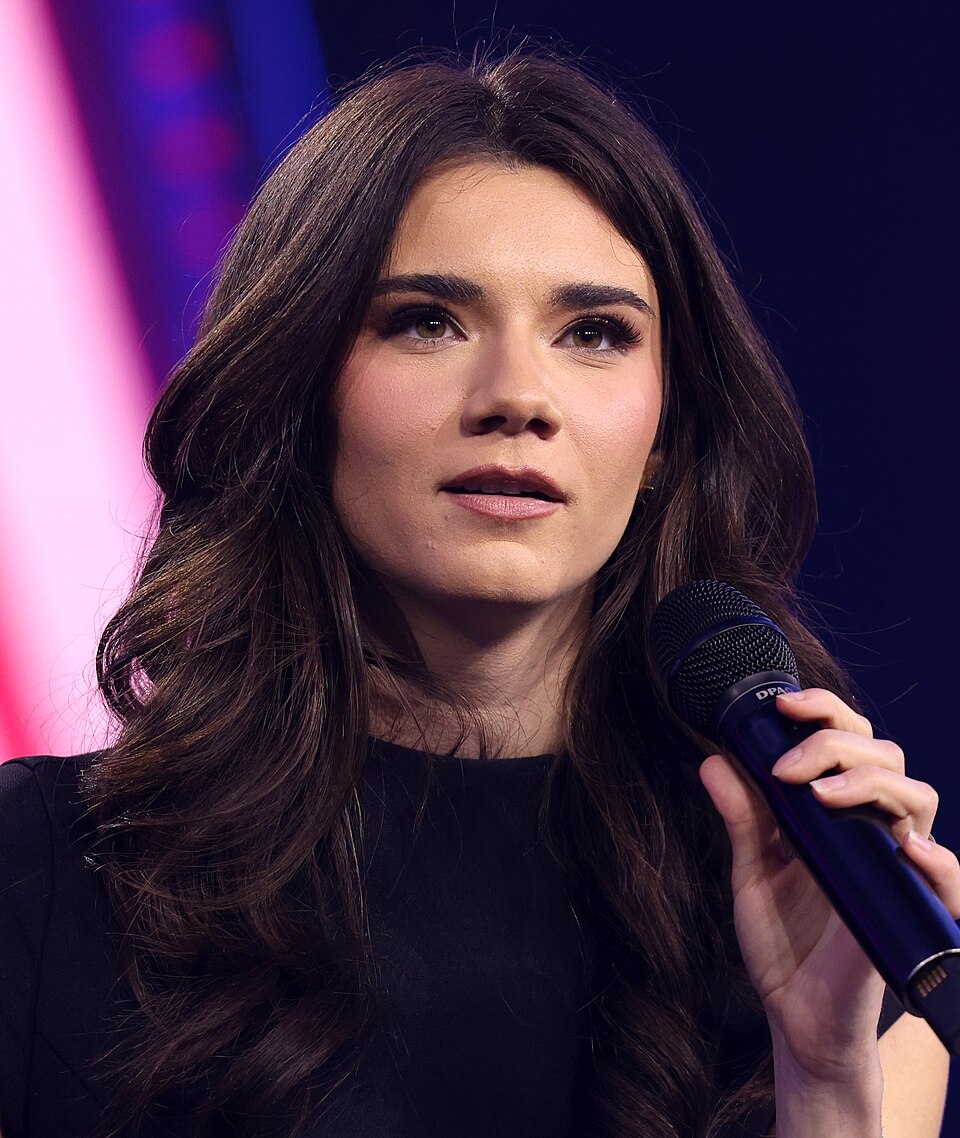 Brett Cooper Refuses to Slam Nazi-Supporting Fuentes