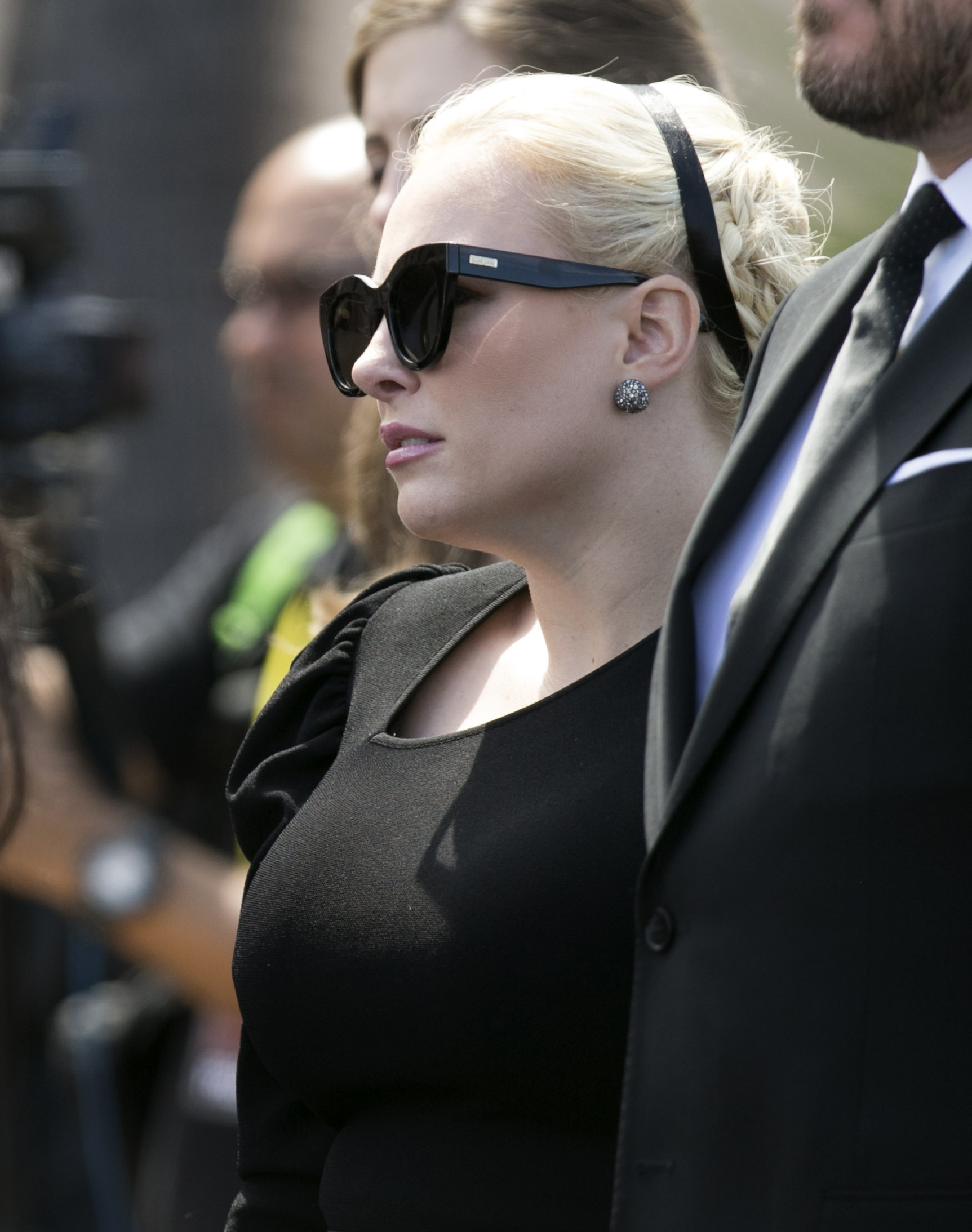 Meghan McCain: “I am very fat but also very happy” in TV clash