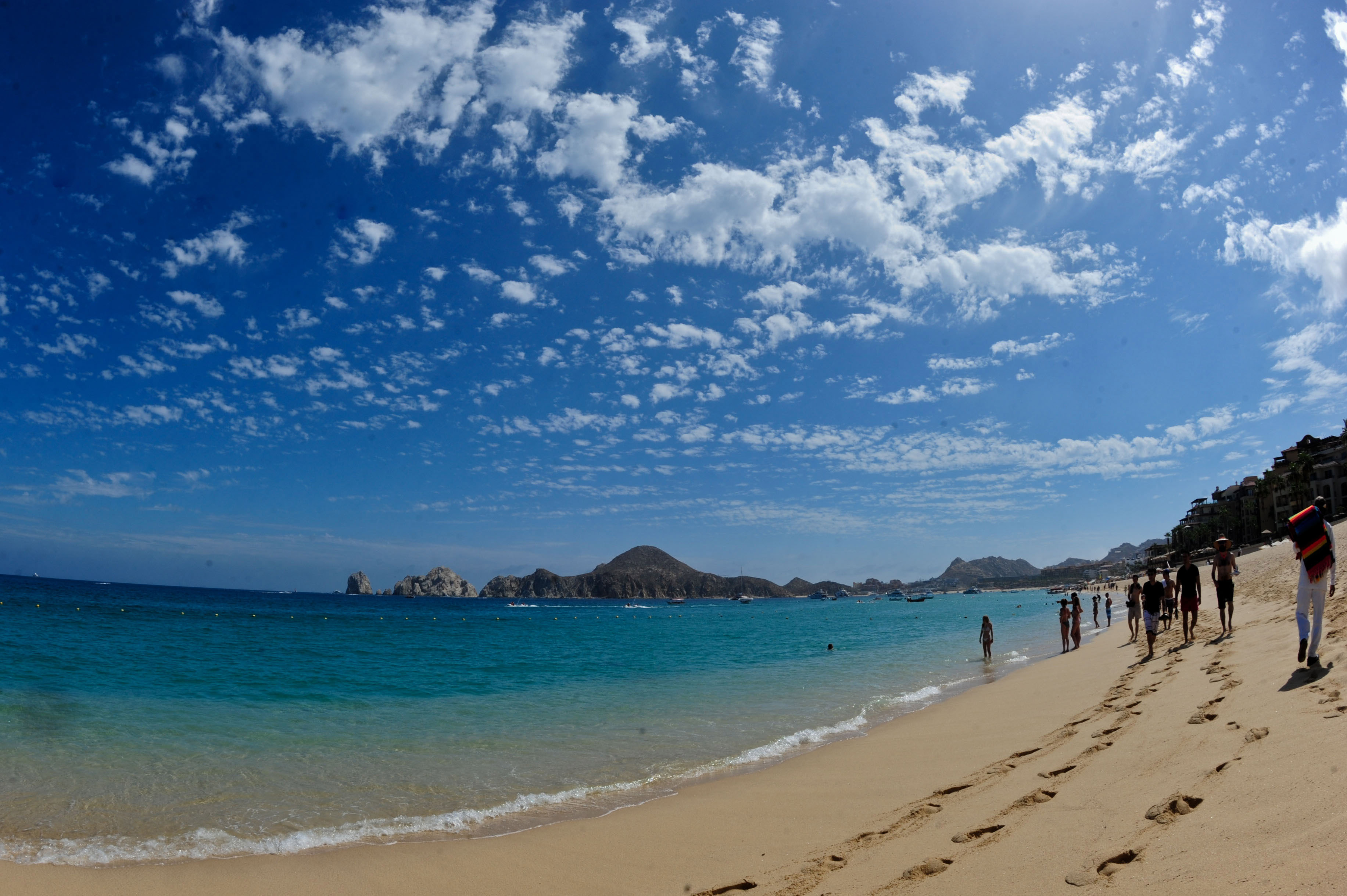 Kansas Grandma Swept Into Violent Cabo Waves, Lives to Tell