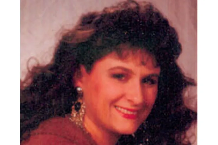 She Disappeared in 2001. Now She’s Back — With No Answers