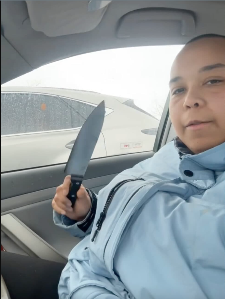 “I Outsmarted the Cops”: Woman Allegedly Mows Down Pedestrians Then Pulls a Knife