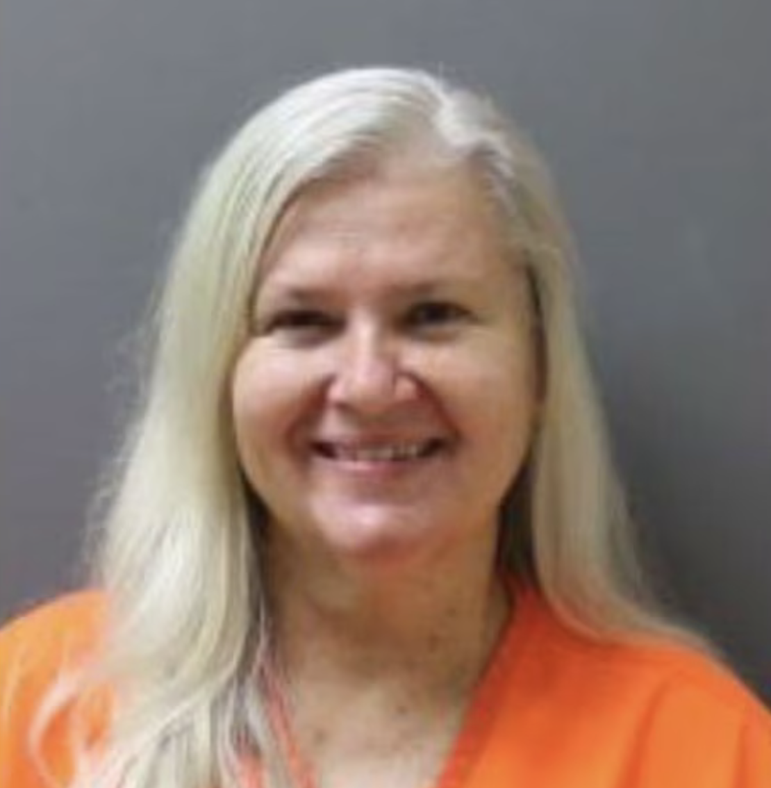 ‘Killer Grandma’: Manhunt After 2 Shootings, Identity Ruse