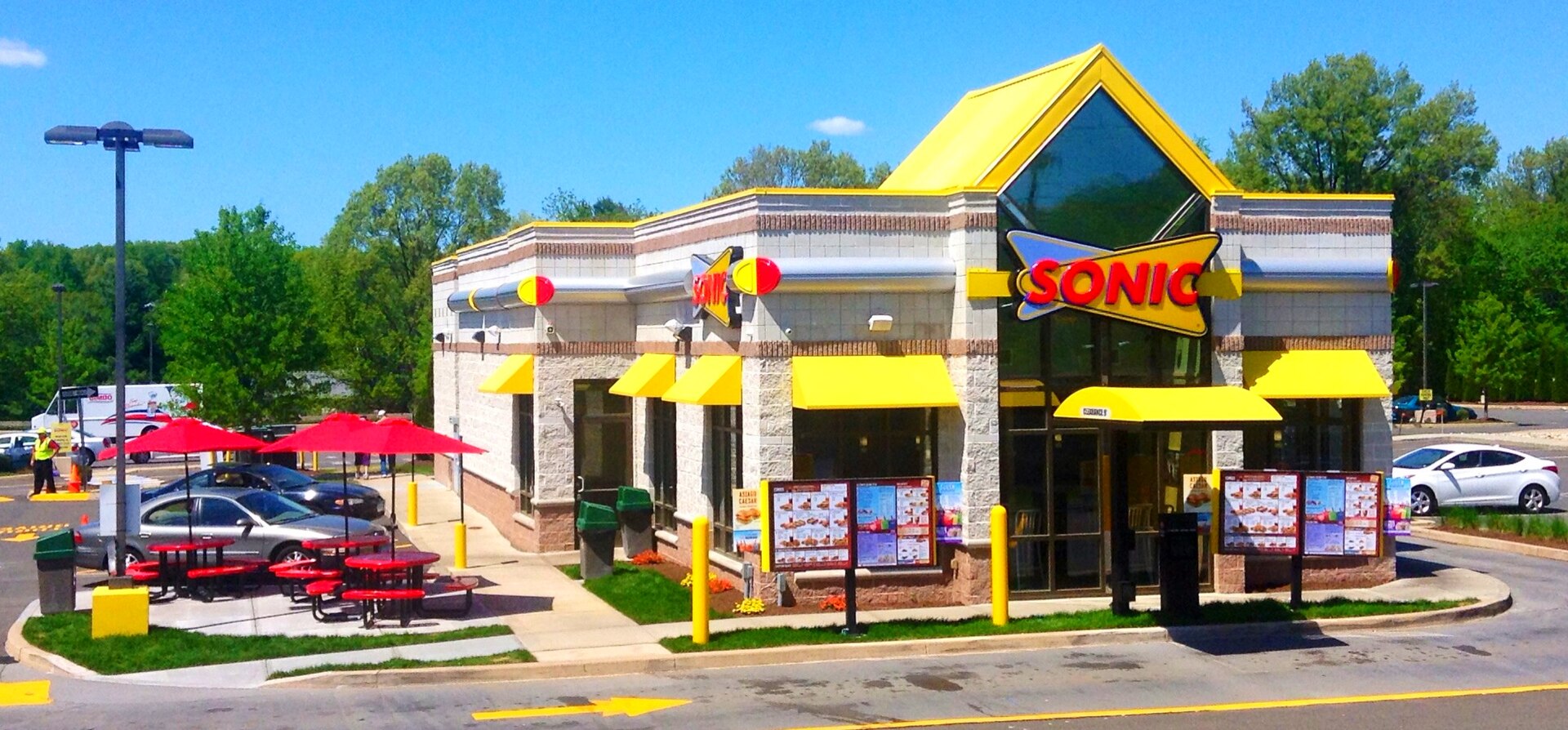 Stabbed While Waiting For A Burger: Oklahoma Woman Sues Sonic