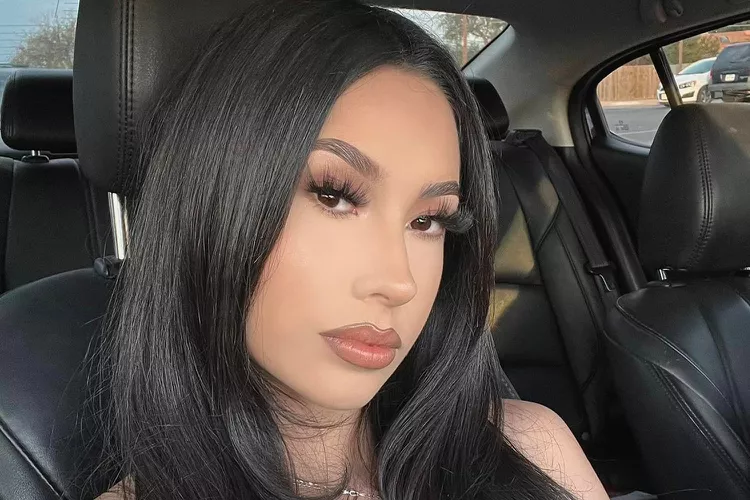 She Broke Up With Him. He Hid Her in a Coffee Table.