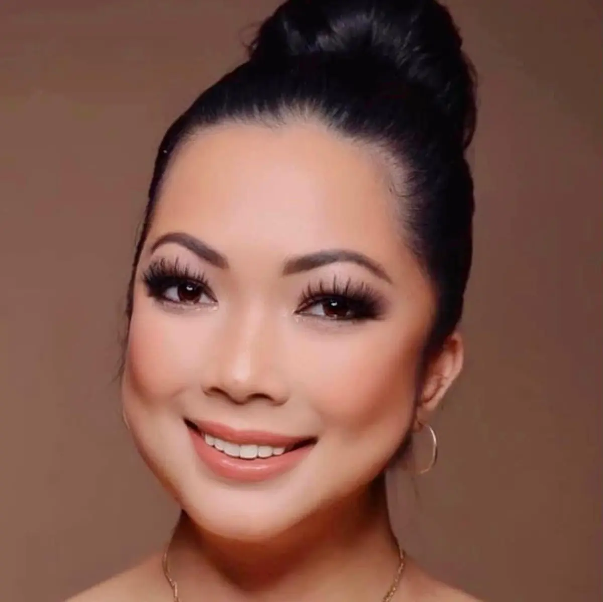 “Pageant Queen” Scammer Admits $10M Luxury Fraud