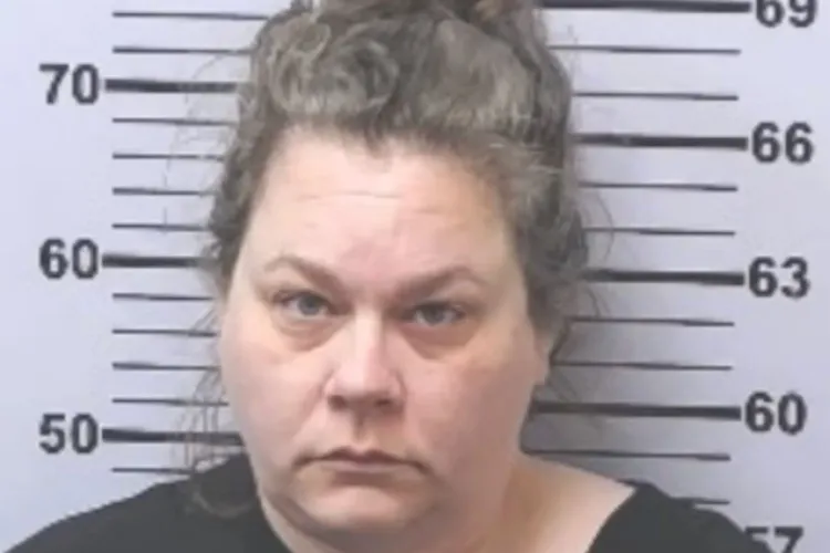 Alabama Mother Charged After Autistic Teen Dies Alone