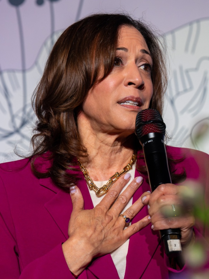 Kamala Harris Crashes in New Poll—Even in California