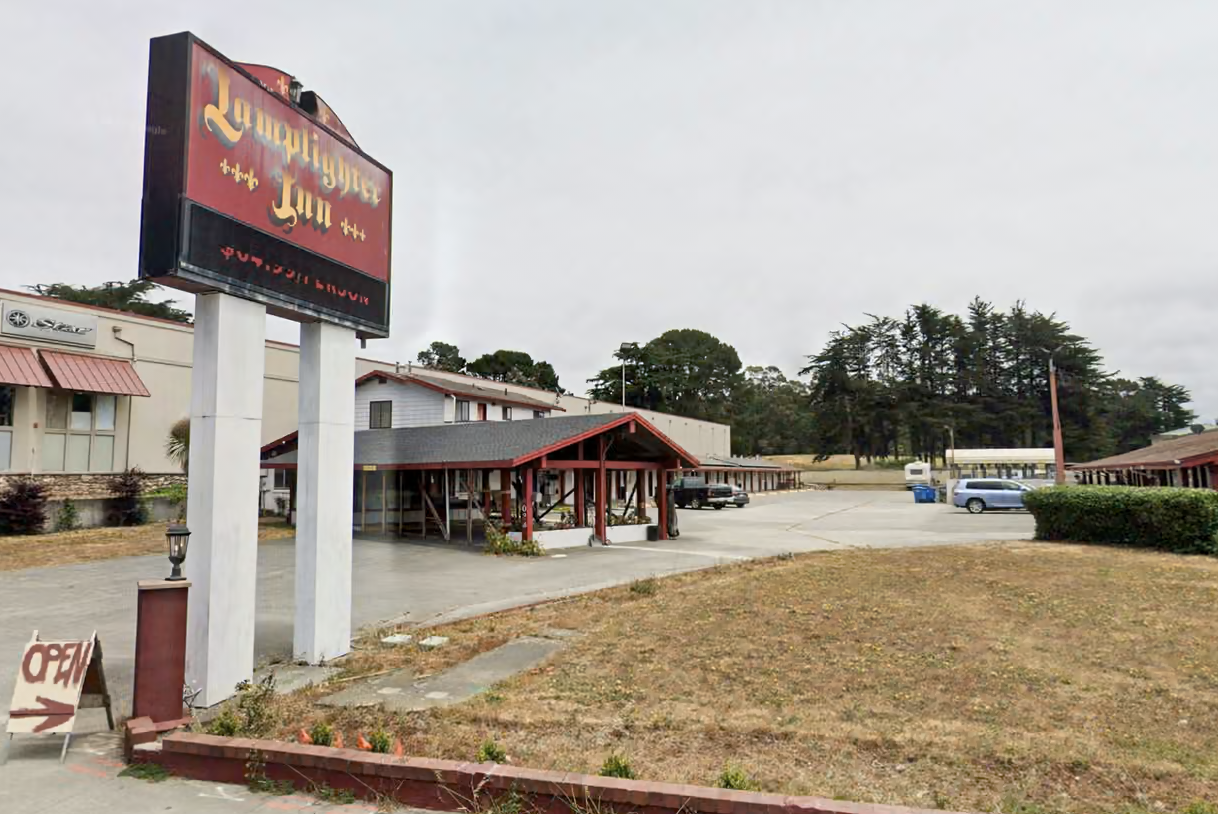 Two Women Die Days Apart in Same Motel Room