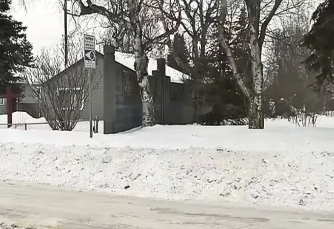 Woman Froze to Death After 911 Response Delay, Lawsuit Claims