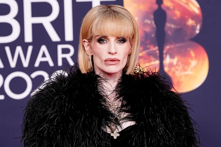 Kelly Osbourne Fires Back at “Cruel” Trolls