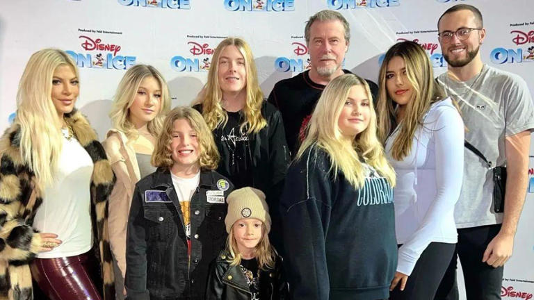 Tori Spelling, Kids Rushed to Hospital After Crash